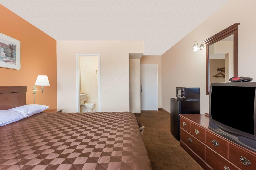 Travelodge By Wyndham Mesa Zewnętrze zdjęcie